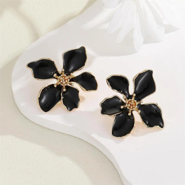 Women Contemporary Petals Charm Studs Earrings