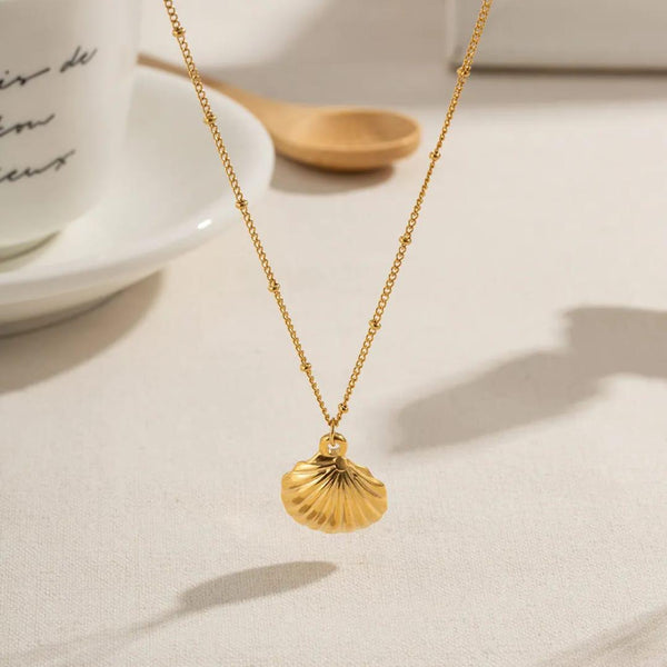 Anti-Tarnish Gold-Plated Seashell Pendant Necklace